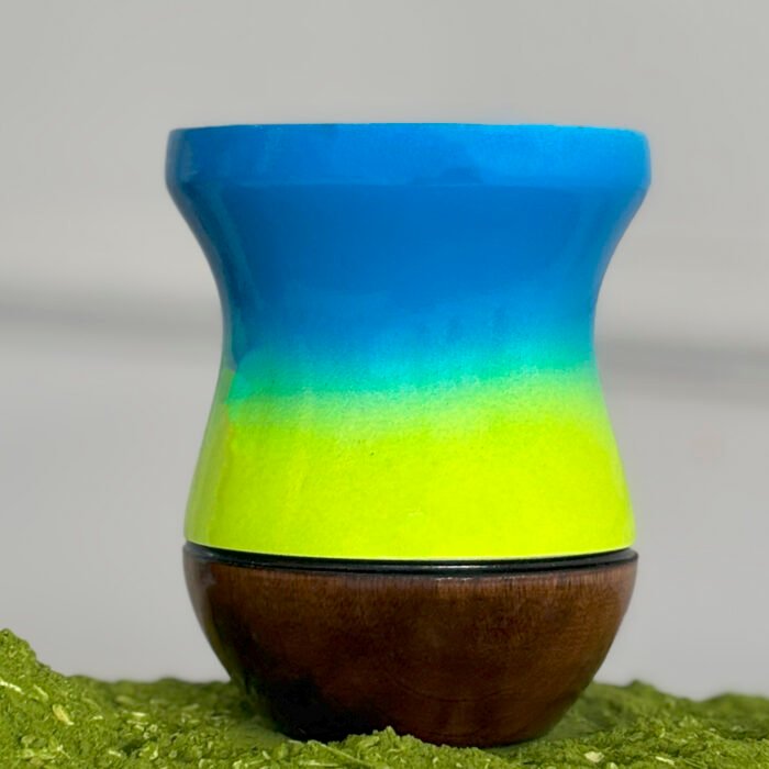 Cuia de madeira bicolor azul e amarela