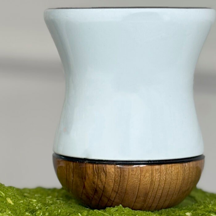 Cuia de madeira bicolor branca